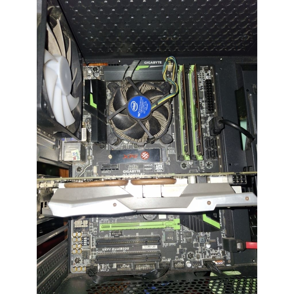 i5 7500 Gigabyte G1 sniper B5  ddr4