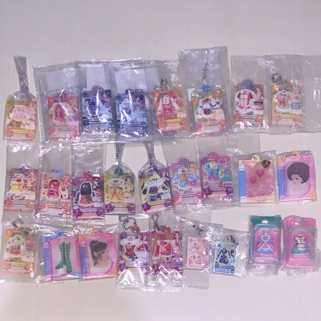 Aikatsu card kartu gacha gashapon premium love and berry keychain ichigo akari aoi sumire otome ran 