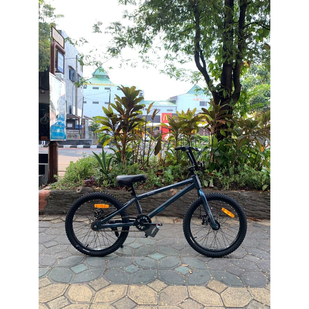 SEPEDA ELEMENT 20" BMX SCORE PXD-20 FRAME ALLOY DISCBRAKE