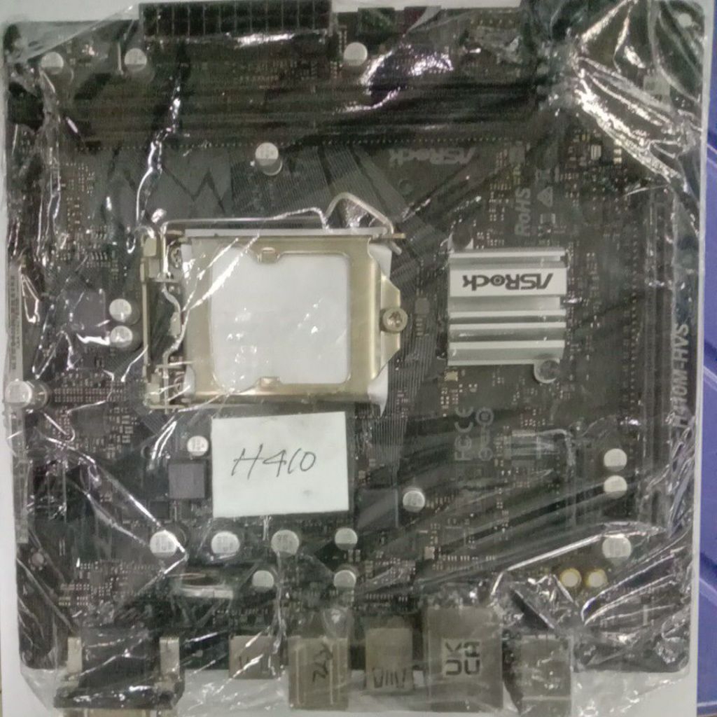mainboard ASROCK H410 RAM DDR 4 core - 10 memori RAM 2 slot kapasitas hingga 64 GB 4 port SATA