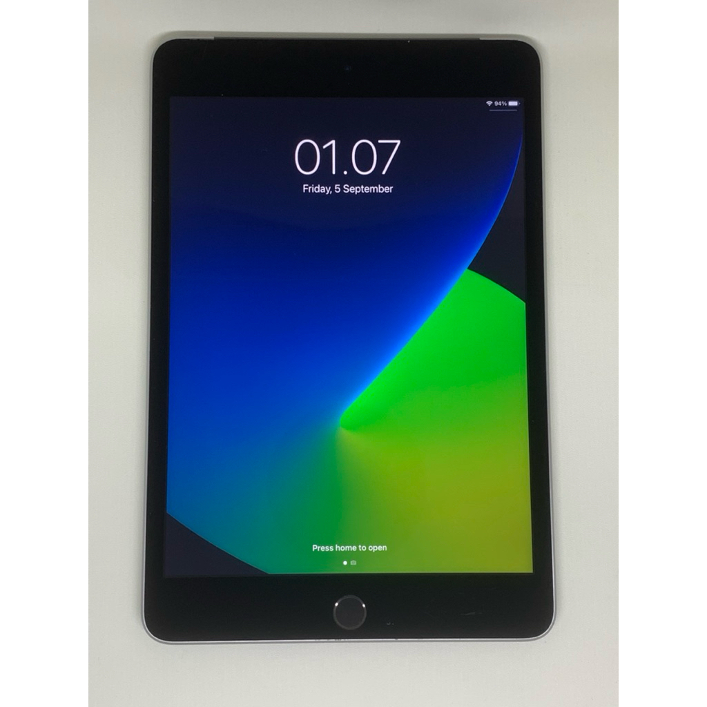 iPad Mini 4 WIFI 128GB 64GB 32GB 16GB Gray Silver Gold Free Anti Gores