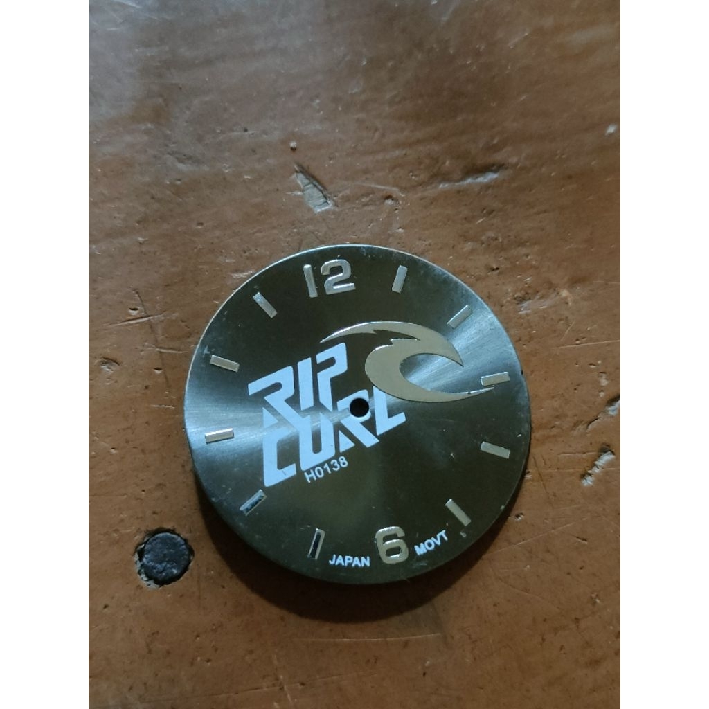 plat jam tangan ripcurl ukuran 34.mm mililiter second