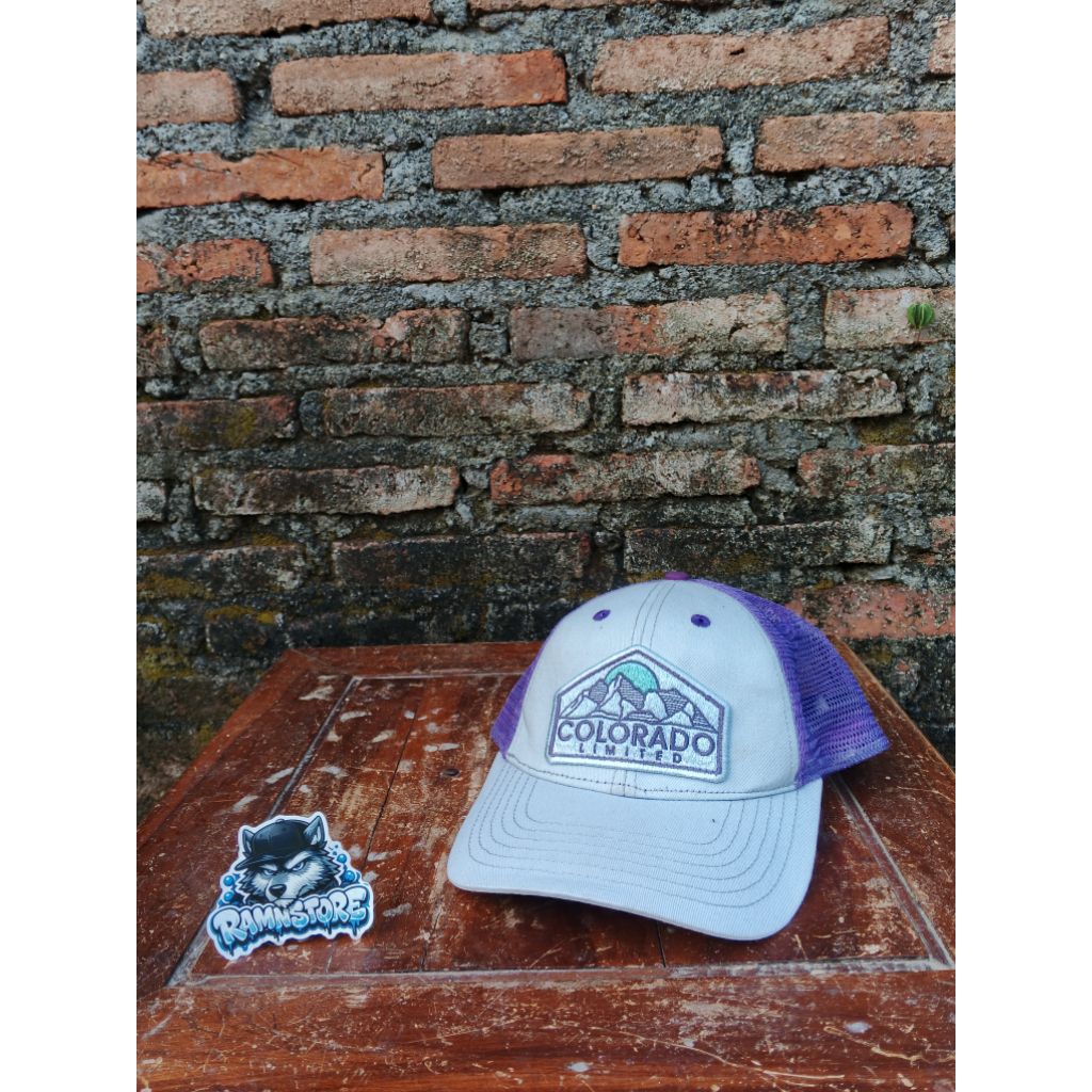 topi trucker colorado