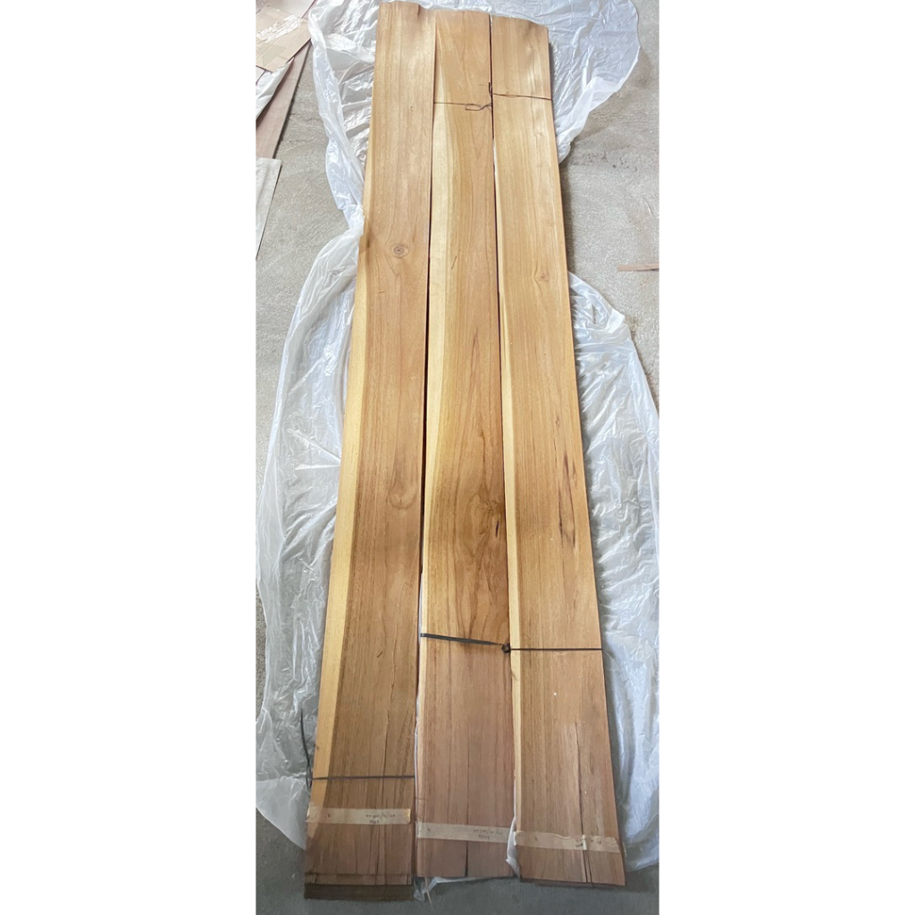 Veneer Kayu Jati bahan pelapis furniture