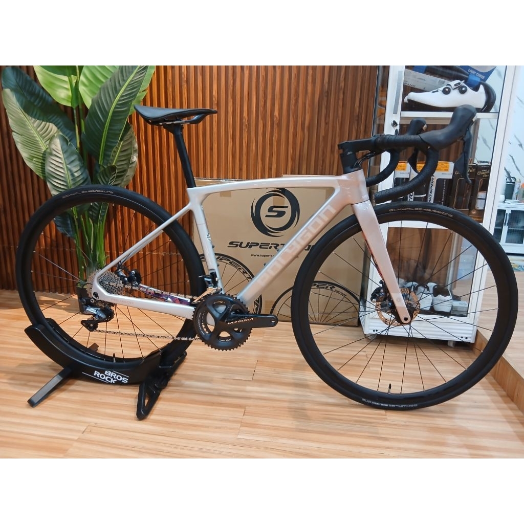 ROADBIKE POLYGON STRATTOS S8D DISCBRAKE ROSE GOLD SECOND GOOD CONDITION