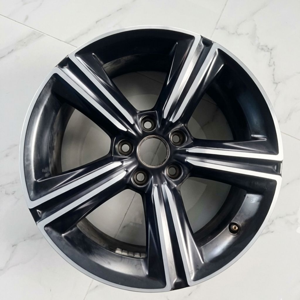 Pelek new Accord 2024 R18 original. SATUAN