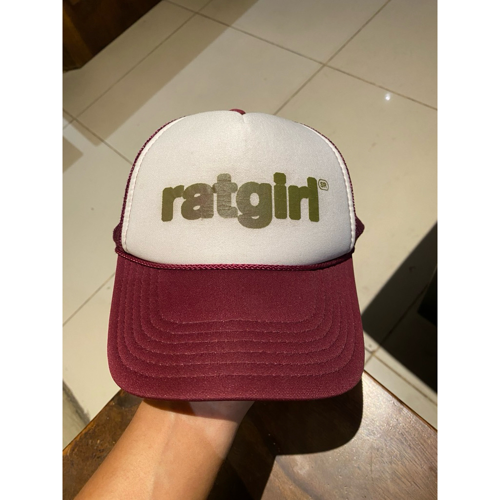 STRAY RATS RATGIRL TRUCKER