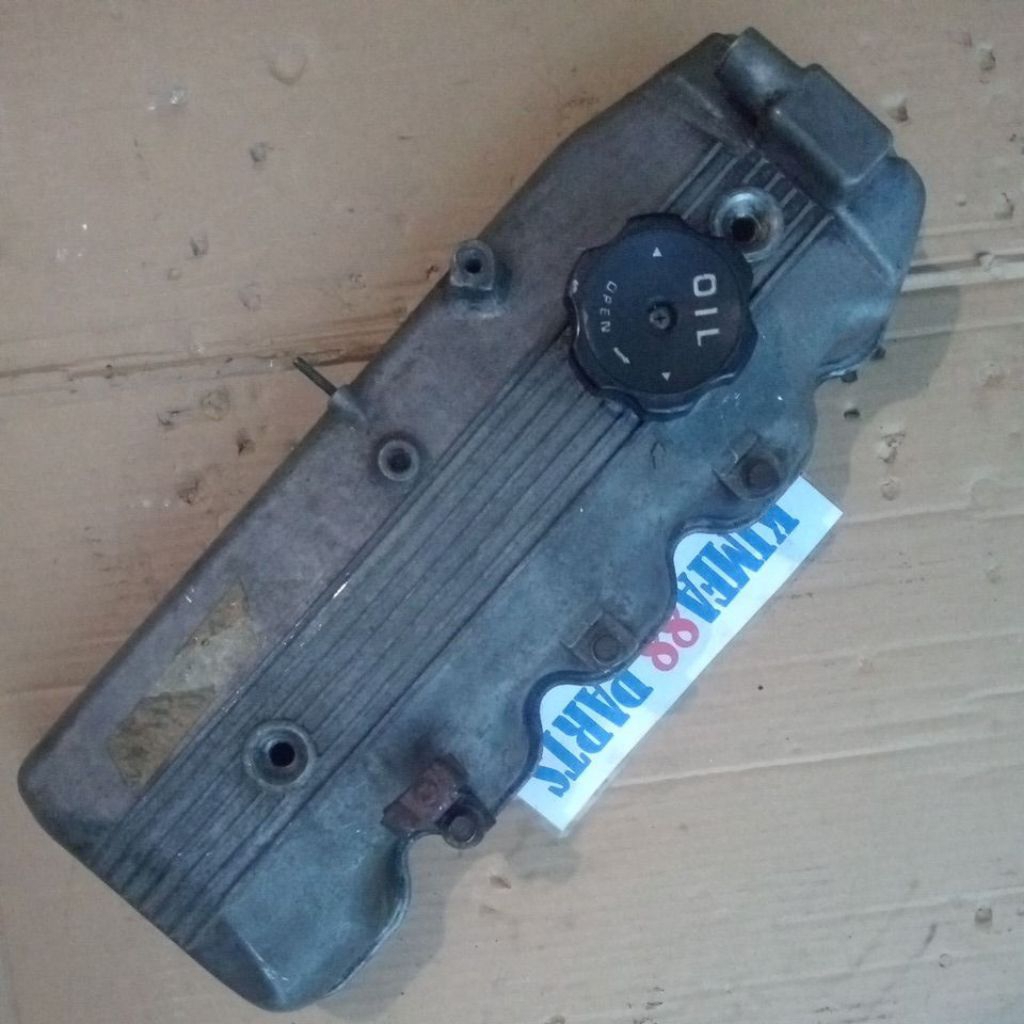 Tutup Cover Cylinder Head L300 bensin