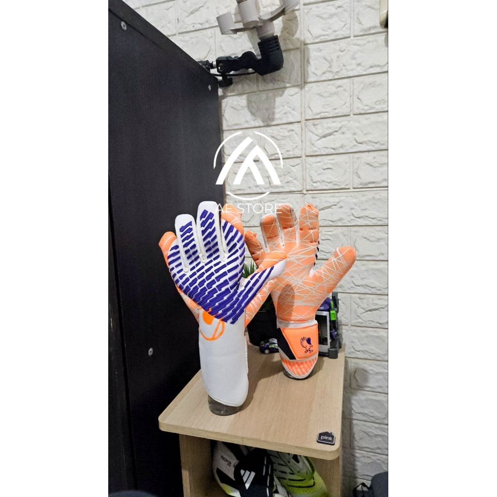 Sarung Tangan Kiper Uhlsport Maignan Ultragrip HN