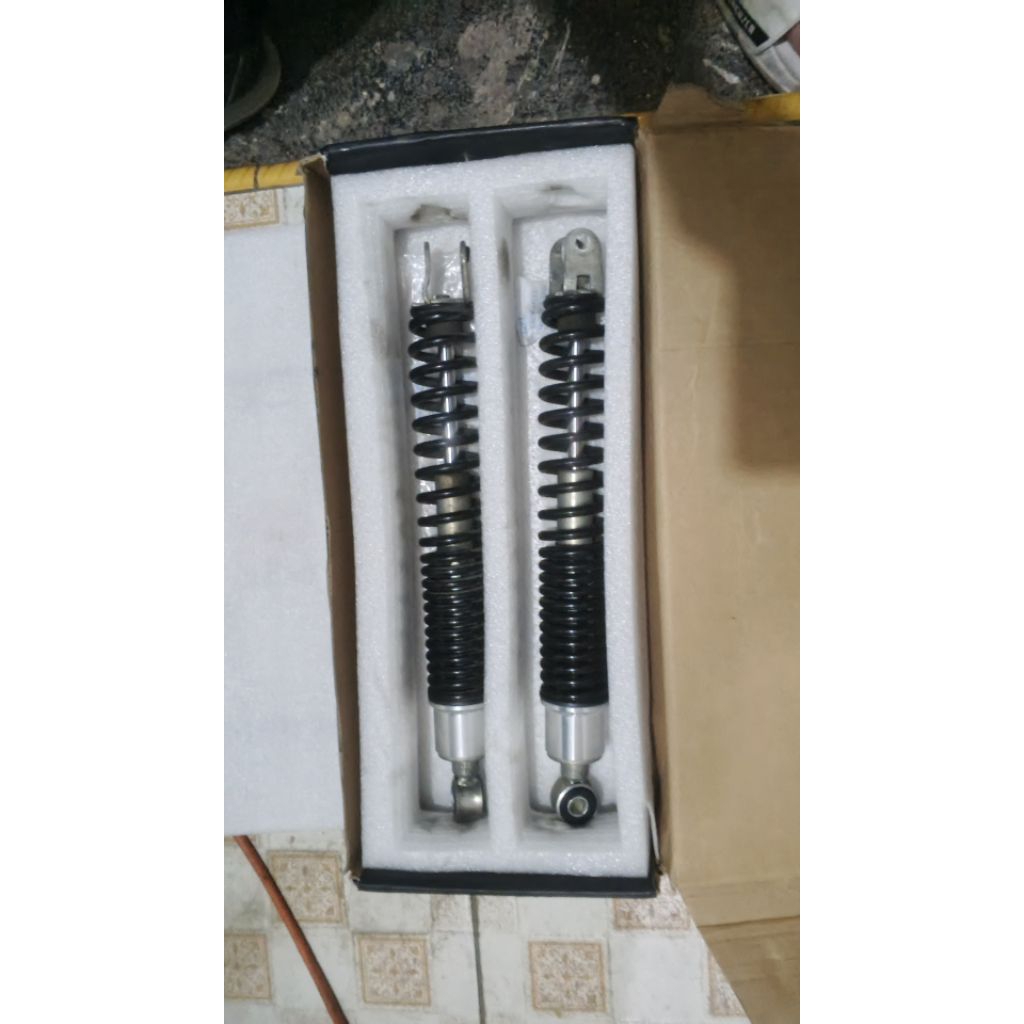 Shockbreaker Belakang Fox 350 (1 set)