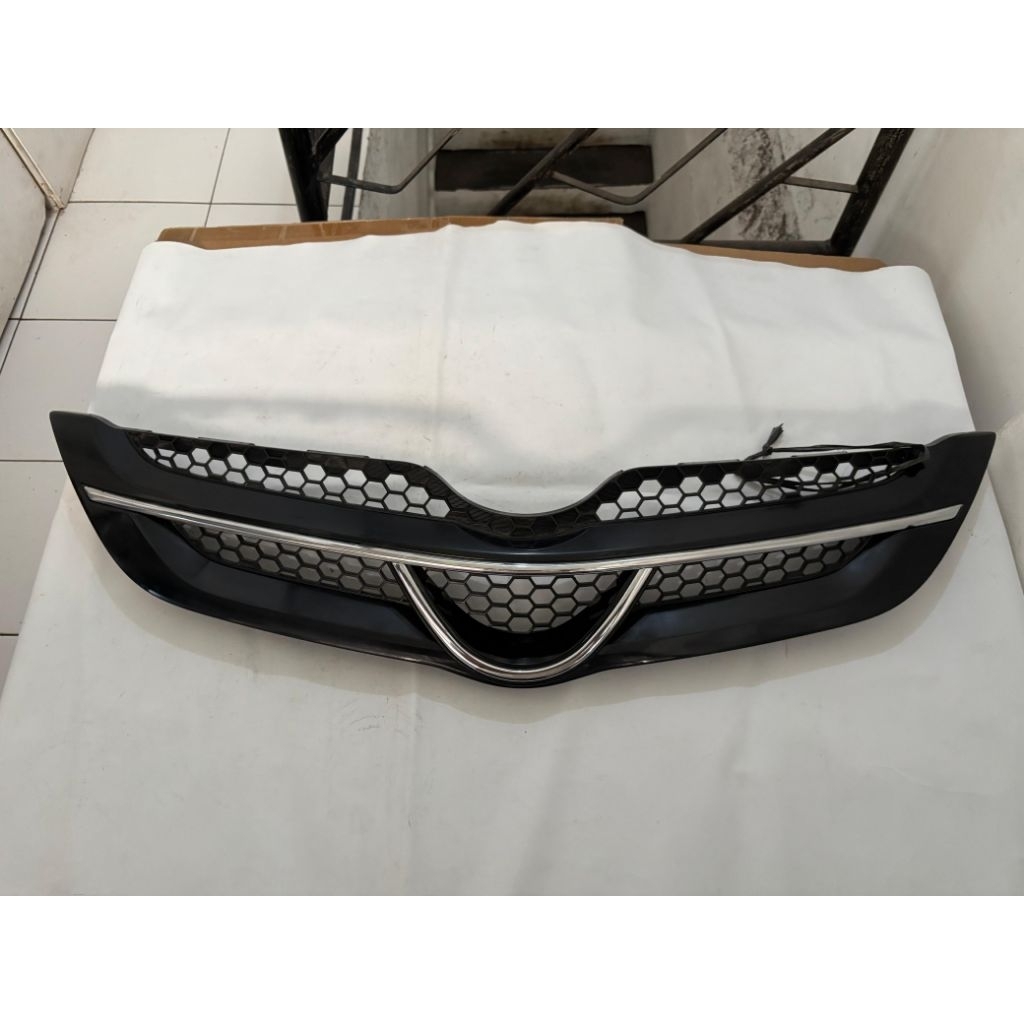 grill toyota vios gen2 2007-2012 original