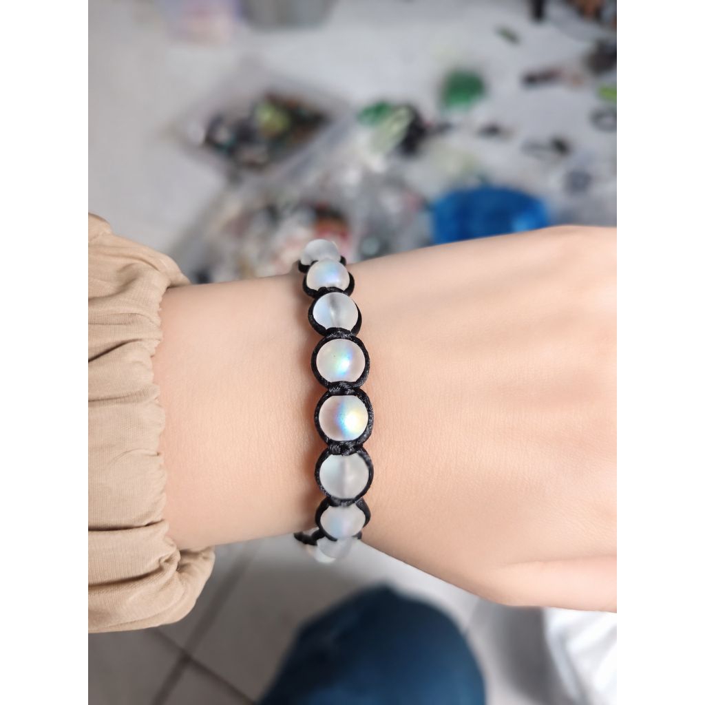 gelang survival macrame mukhi 11 biduri bulan