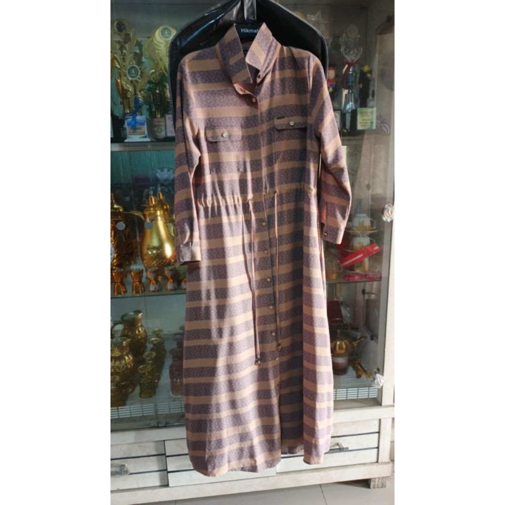hikmat PL original size M tanpa permak, lengkap hijab