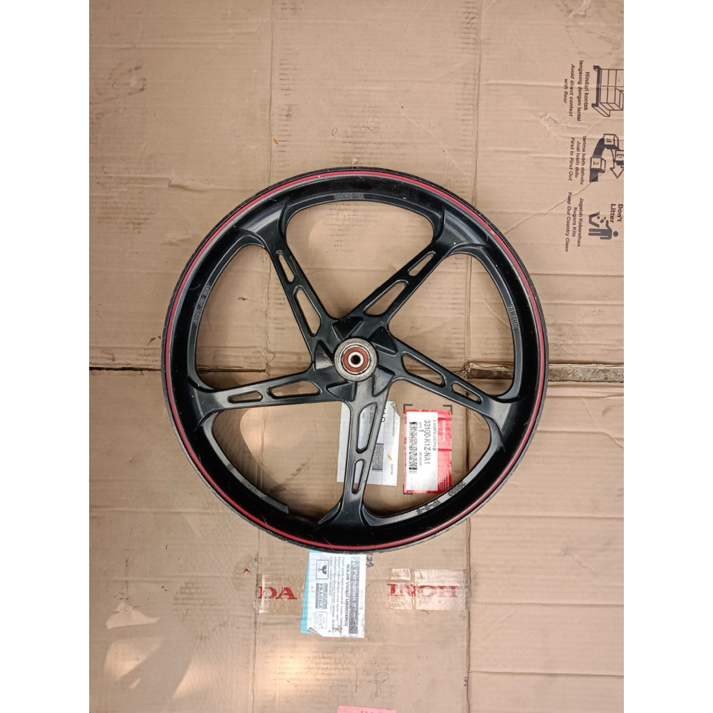 Velg racing depan Yamaha Jupiter Burhan ORI