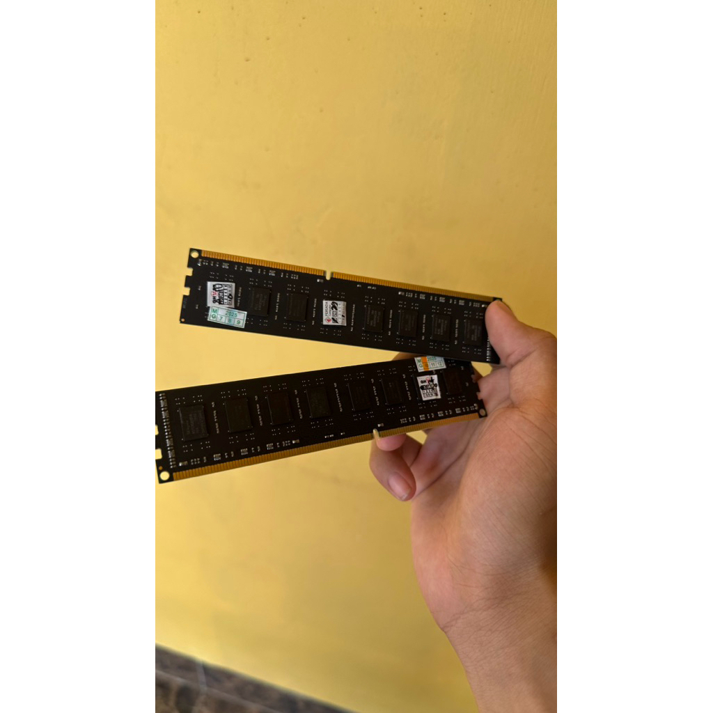 RAM 16GB (8x2) LIKE NEW DDR 3