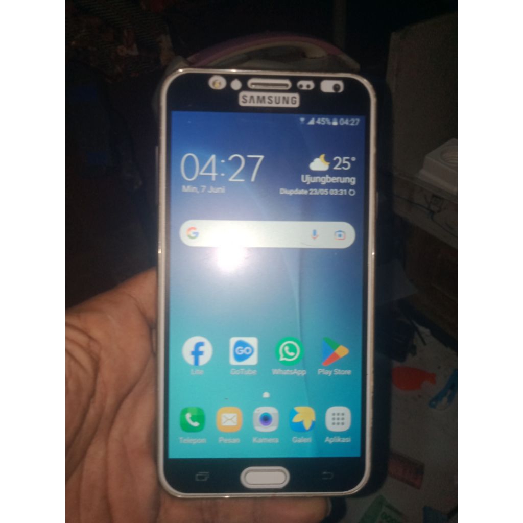 HP Samsung J700