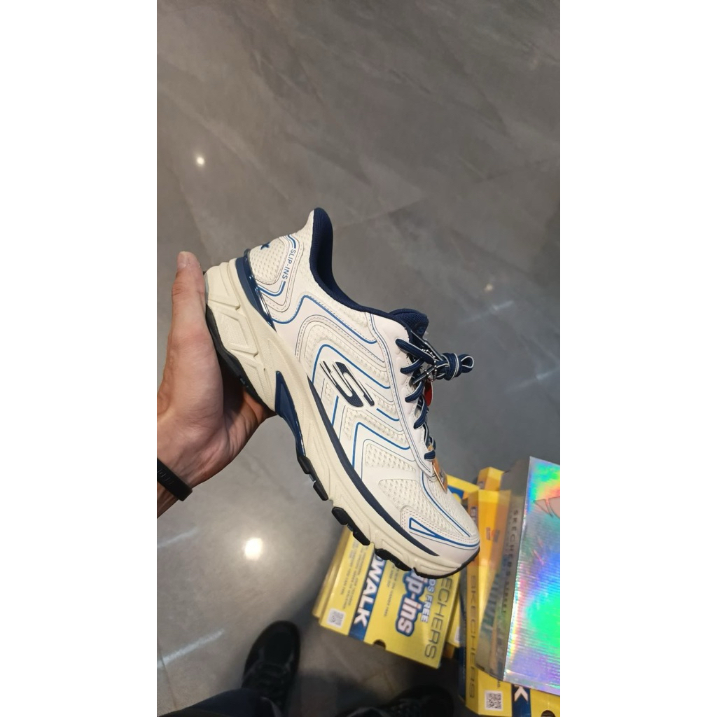 Sepatu Skechers Stamina Sport “White”