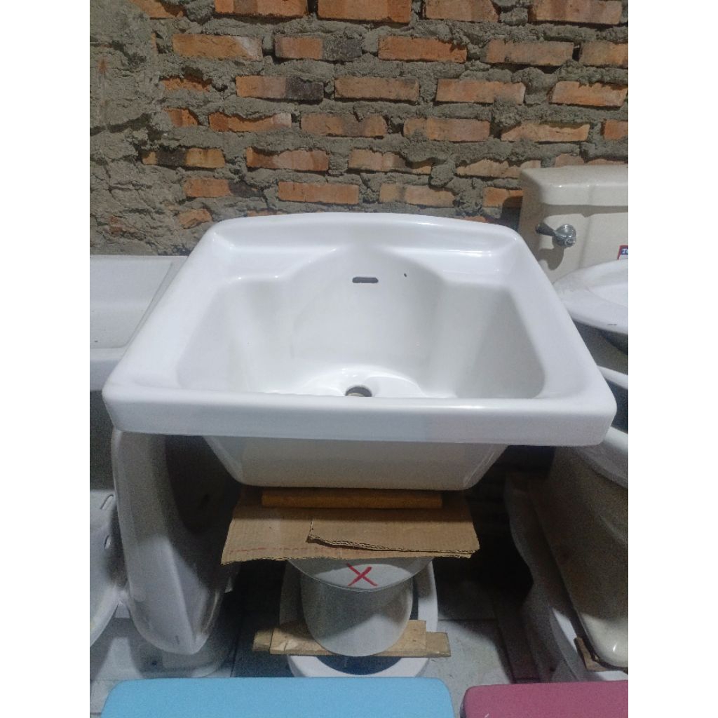 Laundry sink TOTO SK508