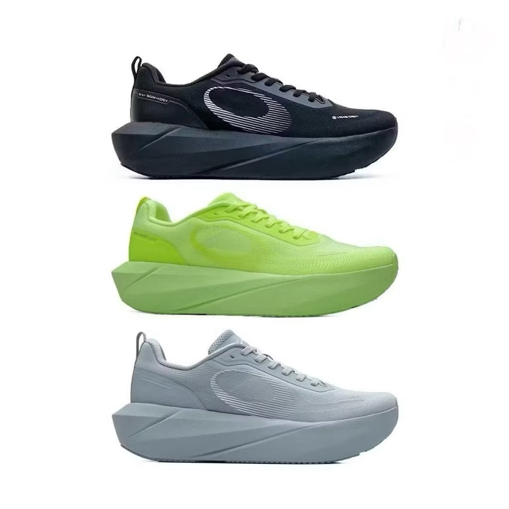 SEPATU LARI GUMI VEGA