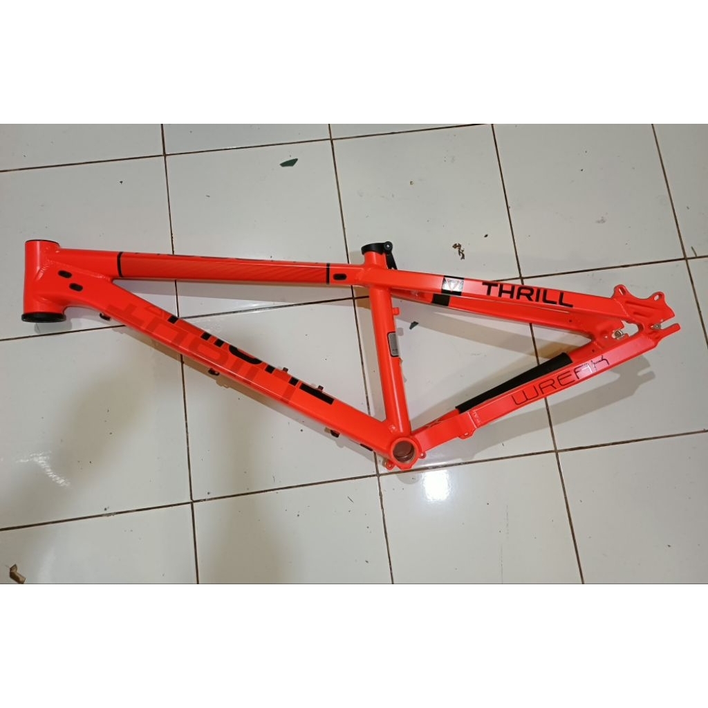 Frame Thrill Wreak
