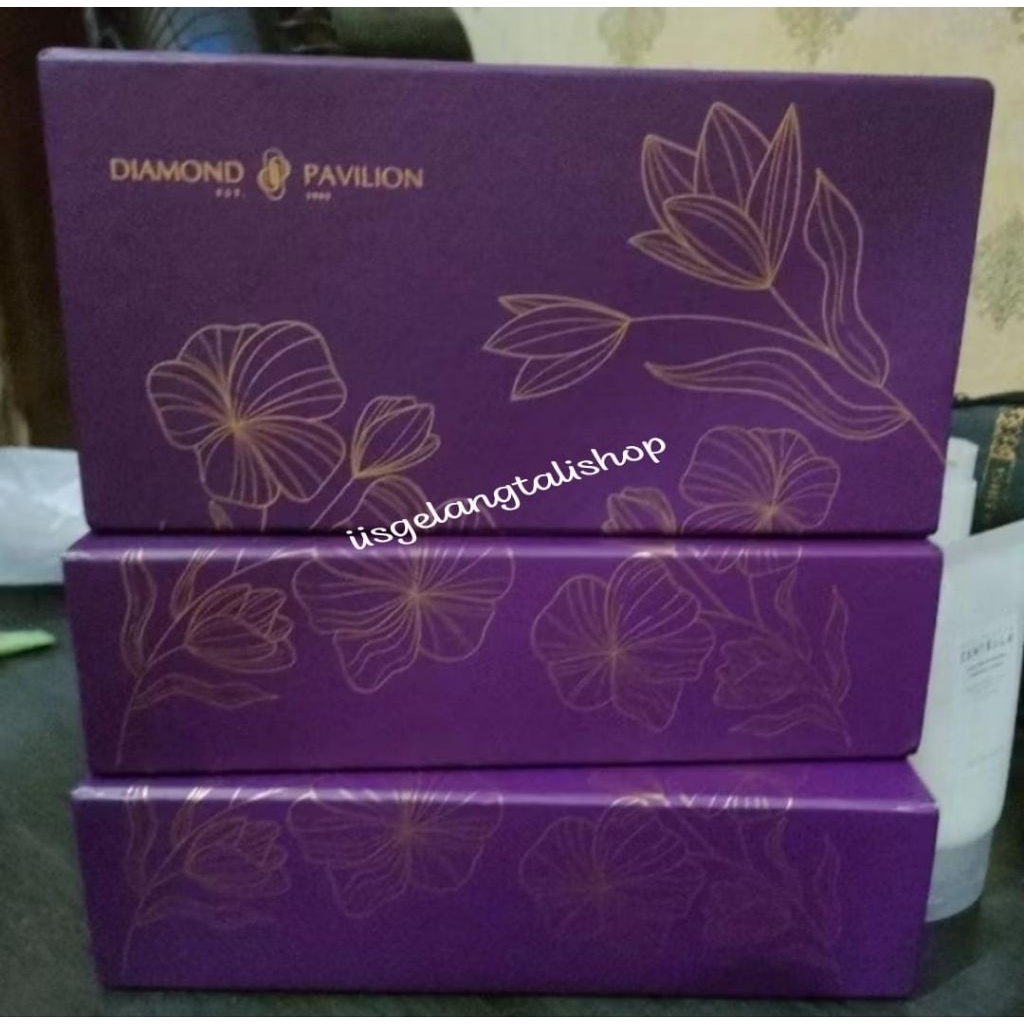 1 Kotak Tempat Diamond Pavilion