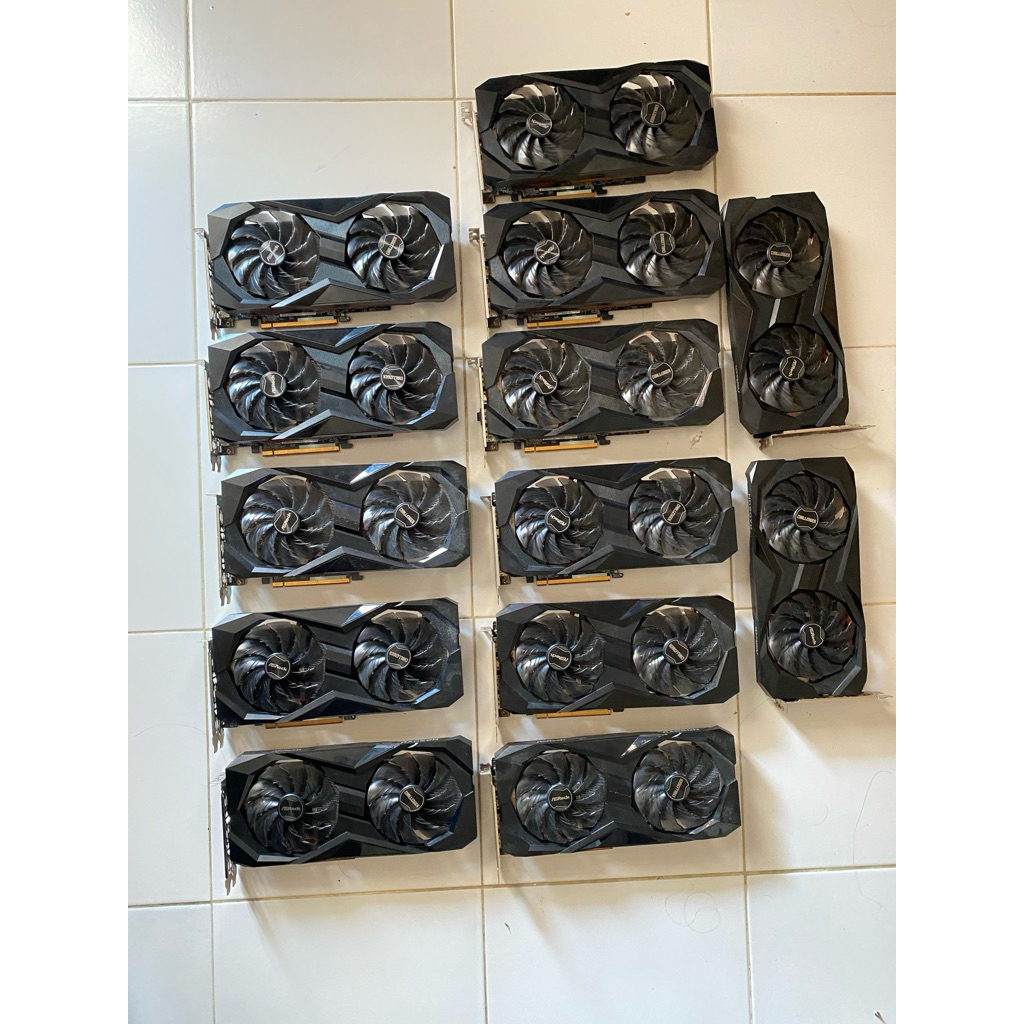 (RUSAK) VGA ASROCK RX 6600XT 8GB MATI TOTAL,NO DISPLAY, BEKAS MINING, KALI AJA ADA YG BUTUH PARTNYA 