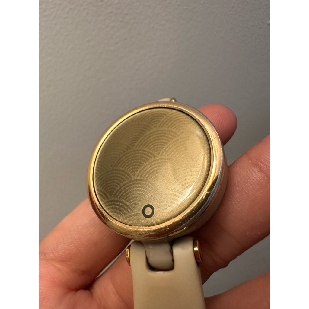 Garmin - Lily Classic Smartwatch 34mm