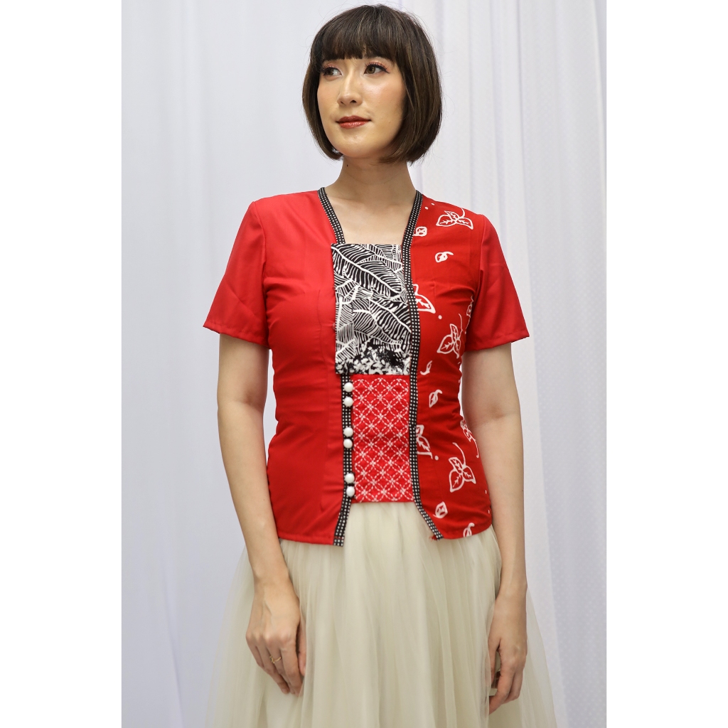 DHIEVINE BATIK Hiranya Cengkeh Merah Sashiko Kebaya