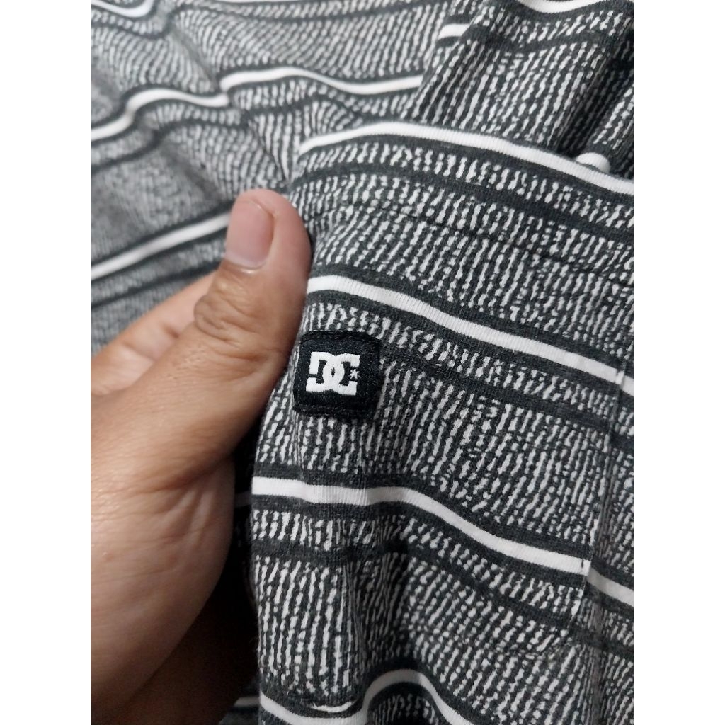 kaos salur vintage skateboard DC bekas second preloved
