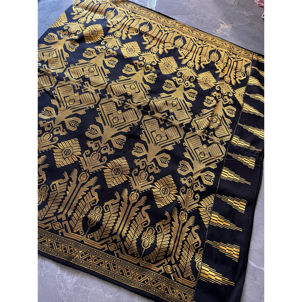 SONGKET TENUN ASLI LOMBOK