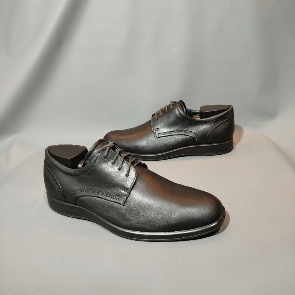 Sepatu Pantofel Kulit Size 40 STUP353576 ECCO