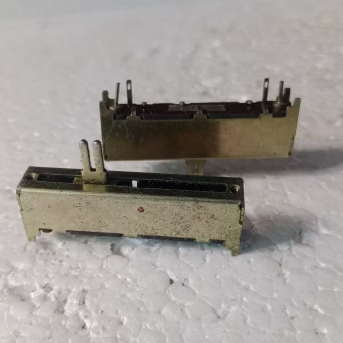 potensio saklar Geser A 10K /Slide Switch 4pin