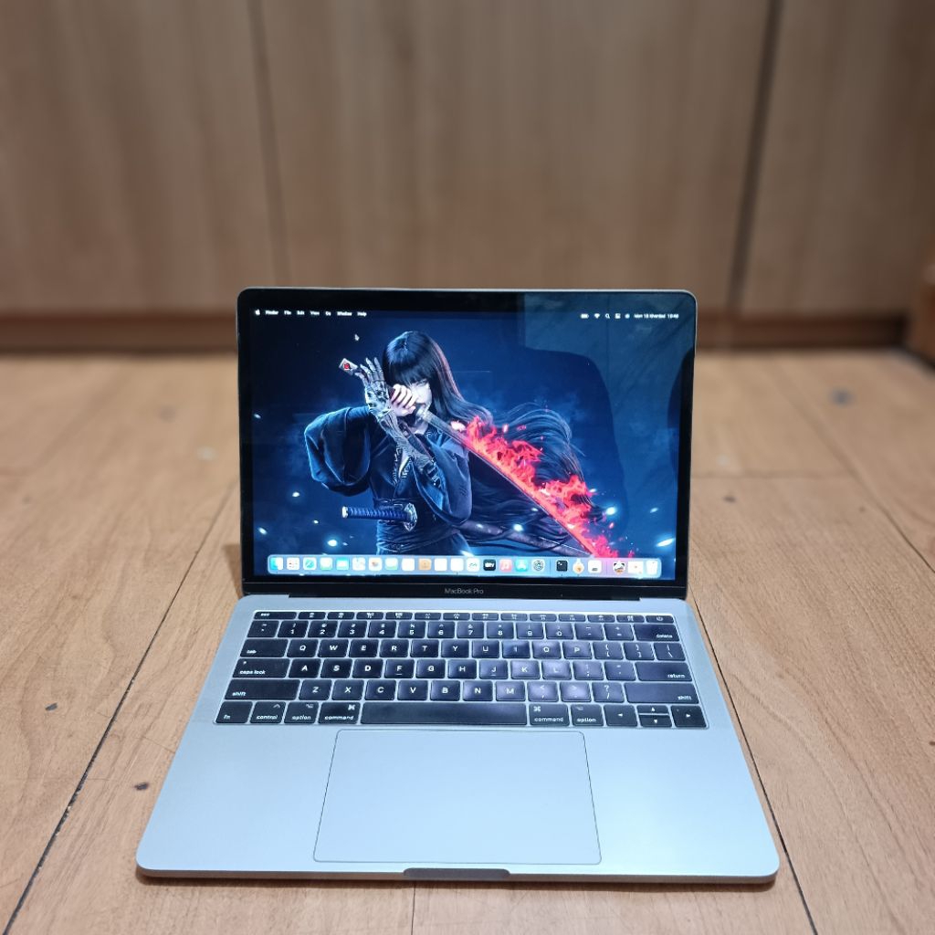 Obral Murah Macbook Pro 13" inch 2017 Ram 8GB/256GB