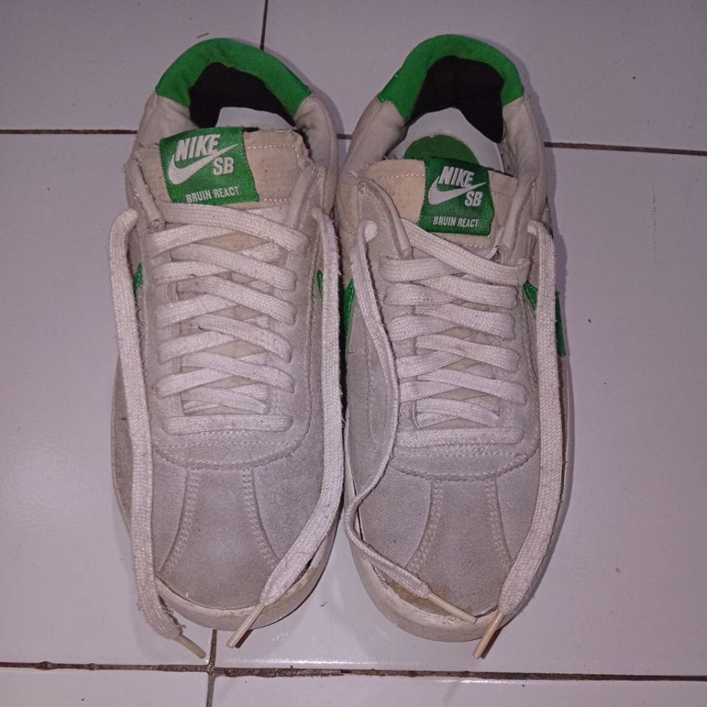 PRELOVED NIKE REACT