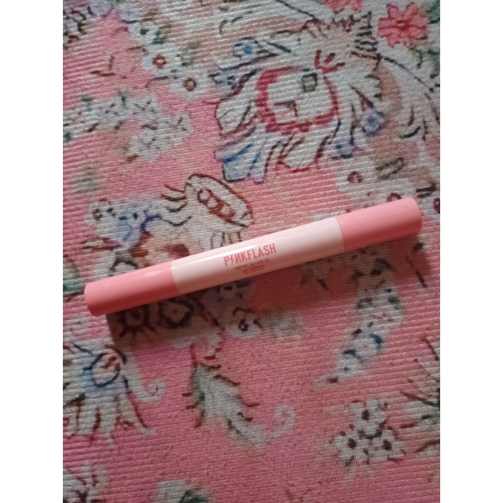 Preloved eyeliner pinkflash