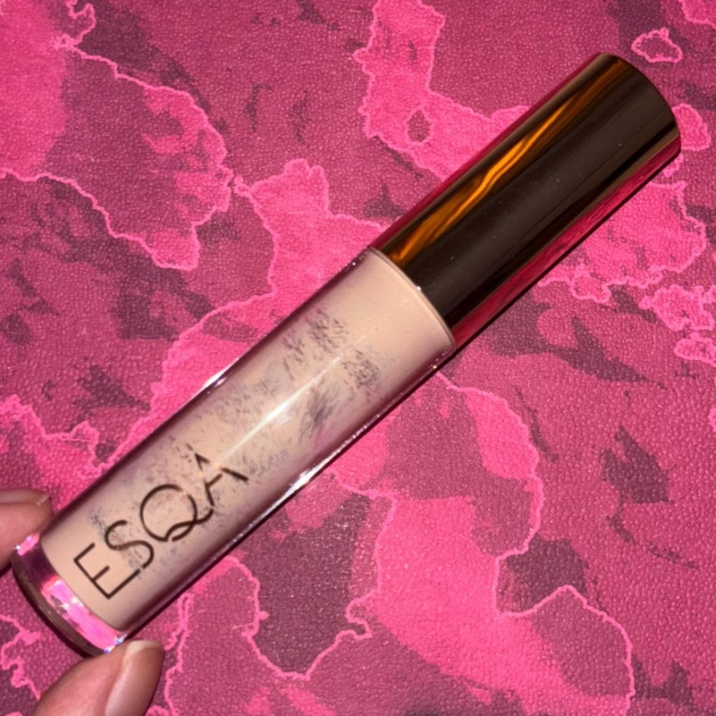 Esqa liquid concealer shade vanilla preloved tube only