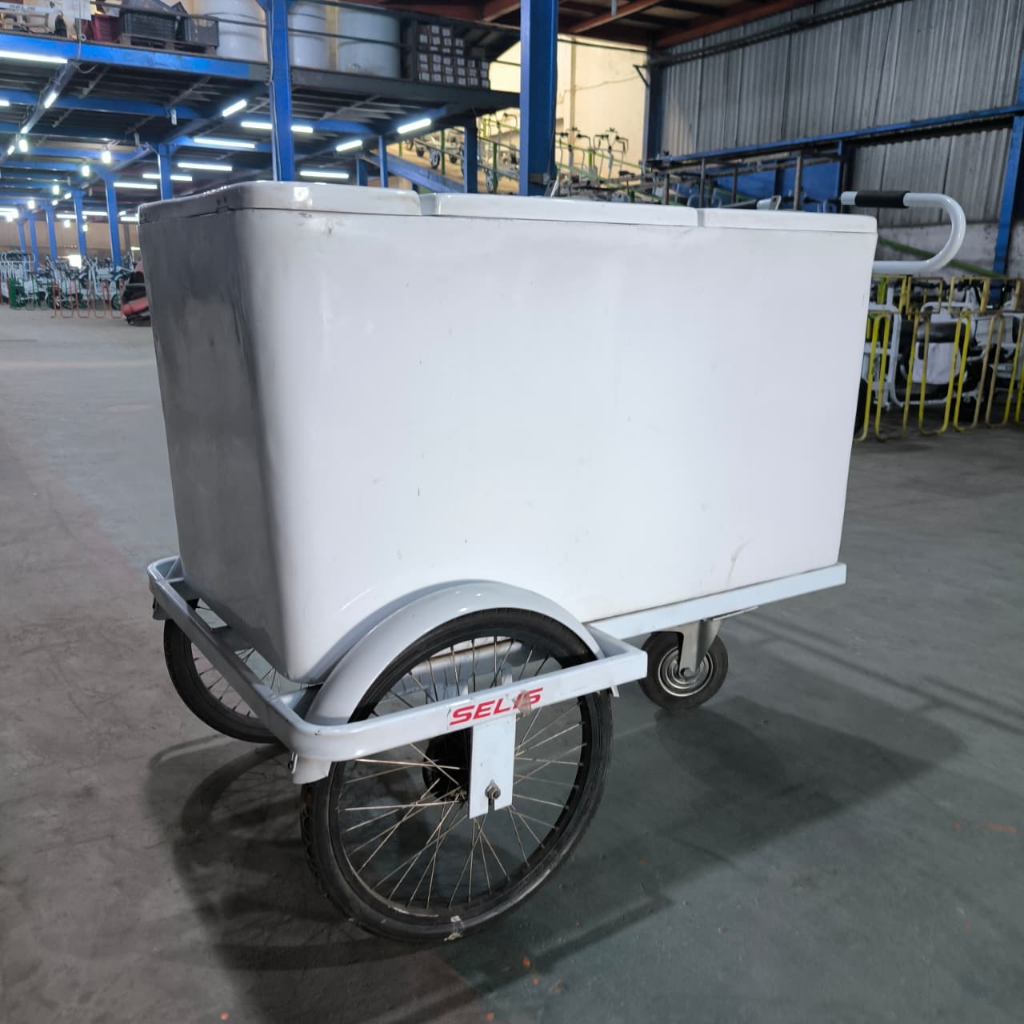 SELIS - Produk Display Gerobak Roda Tanpa Sepeda