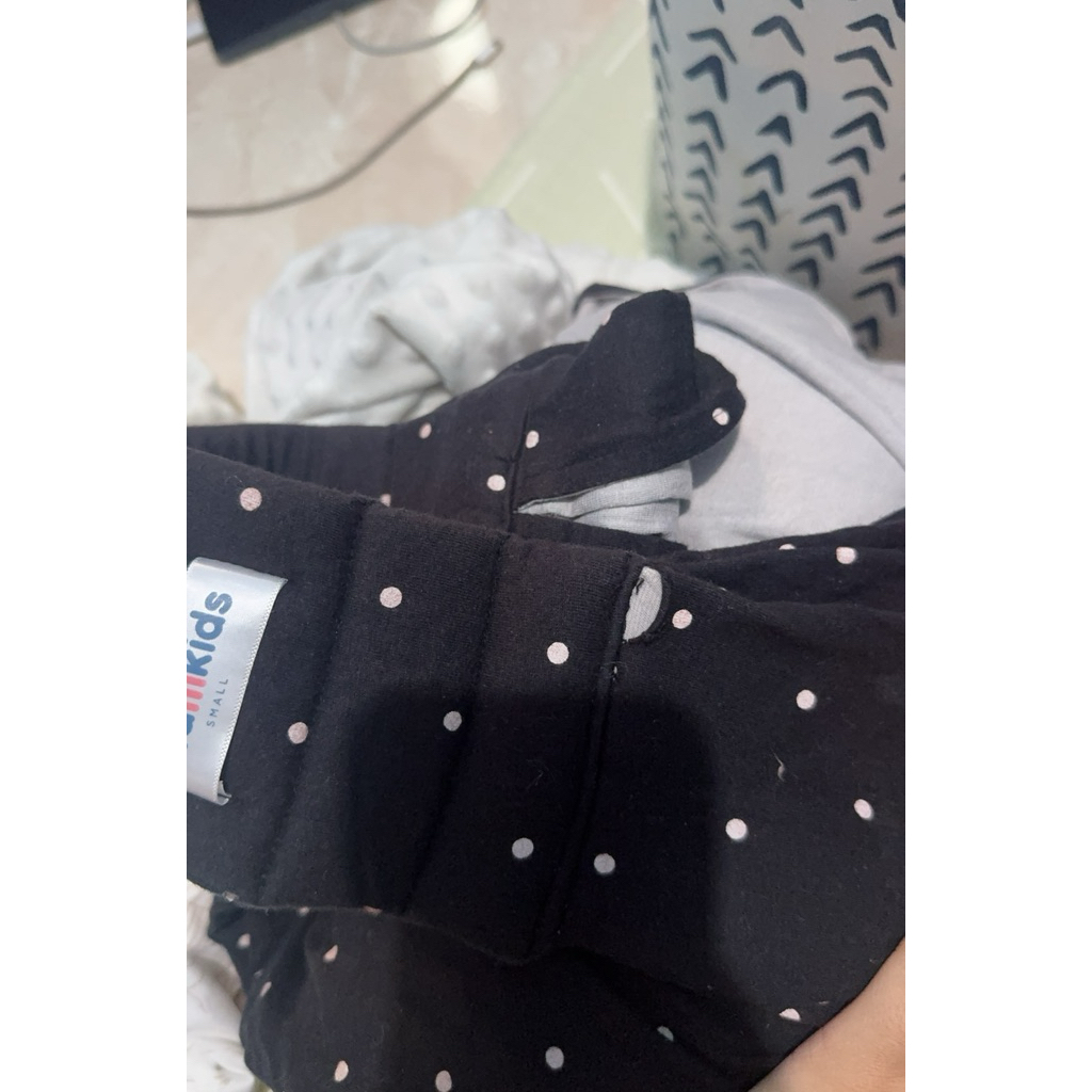 Gendongan Sling