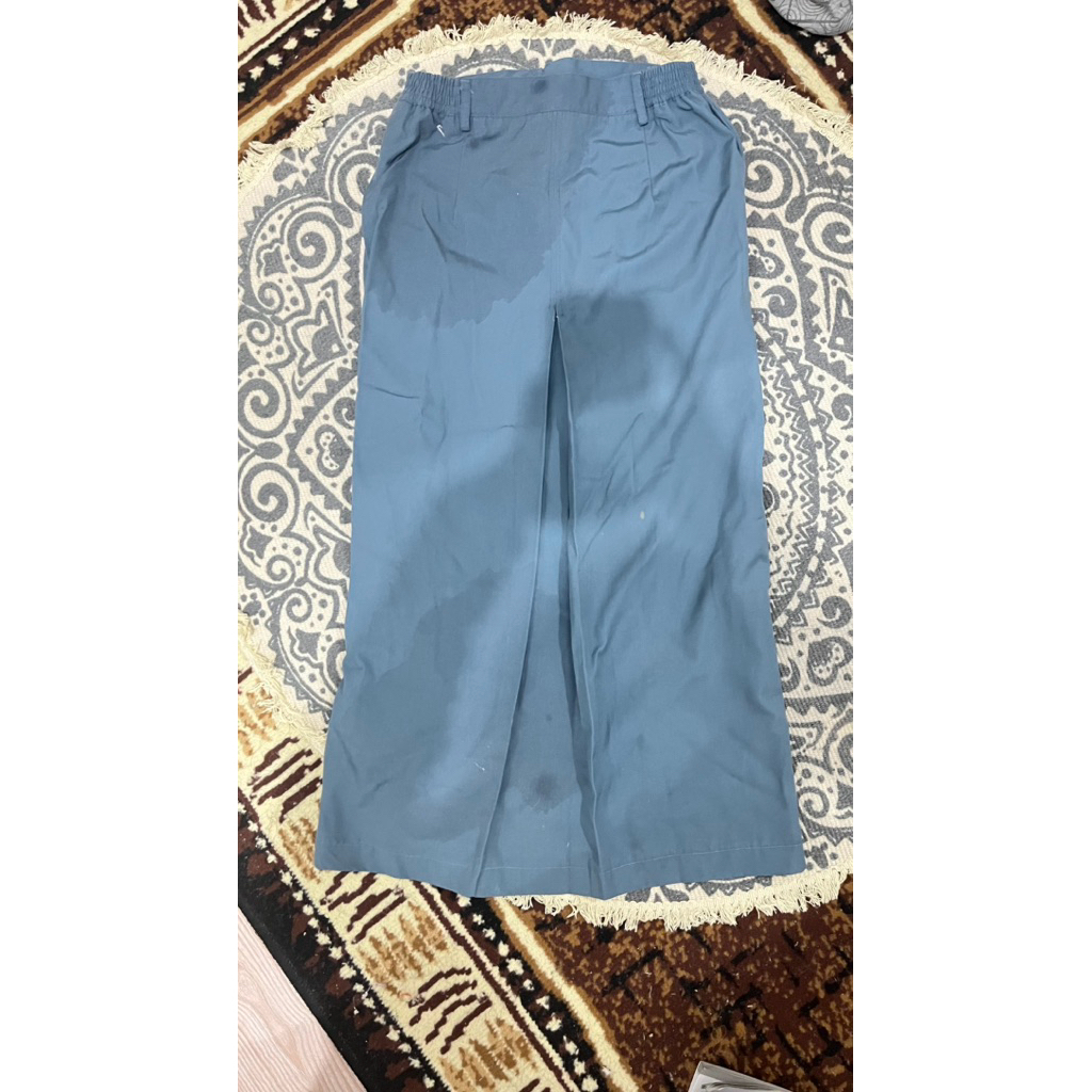 PRELOVED ROK SPAN ABU SMA/SMK