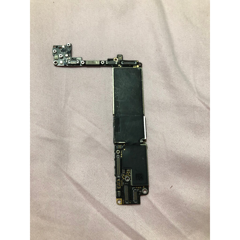 Mesin iphone 8 64gb mati total