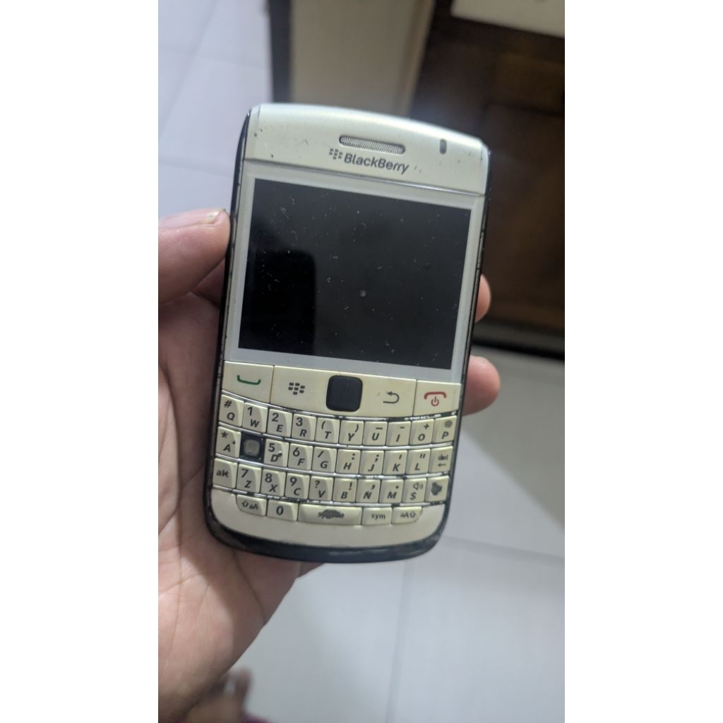Blackberry bold 9700 mati tanpa baterai