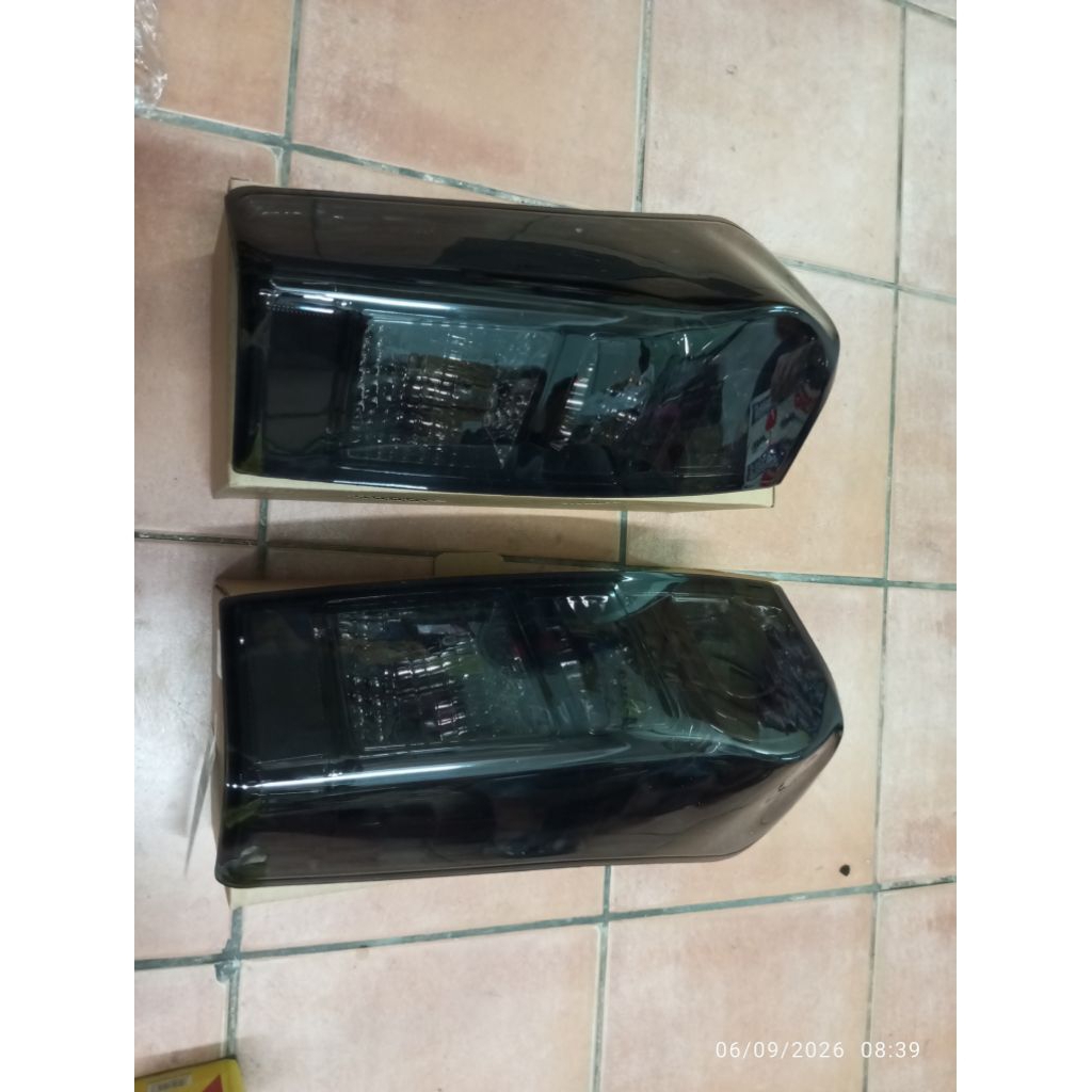 STOPLAMP ISUZU DMAX 2015-17 LED SMOKE SET