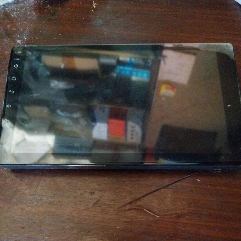 LCD plus touchscreen frame head unit android 9 inch