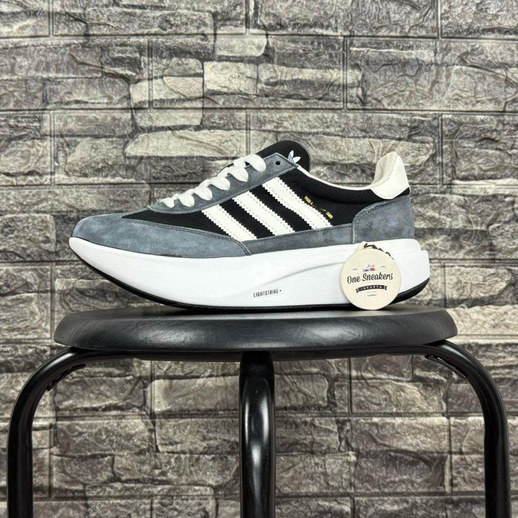 SEPATU LARI SL 72 PRO BLACK GREY