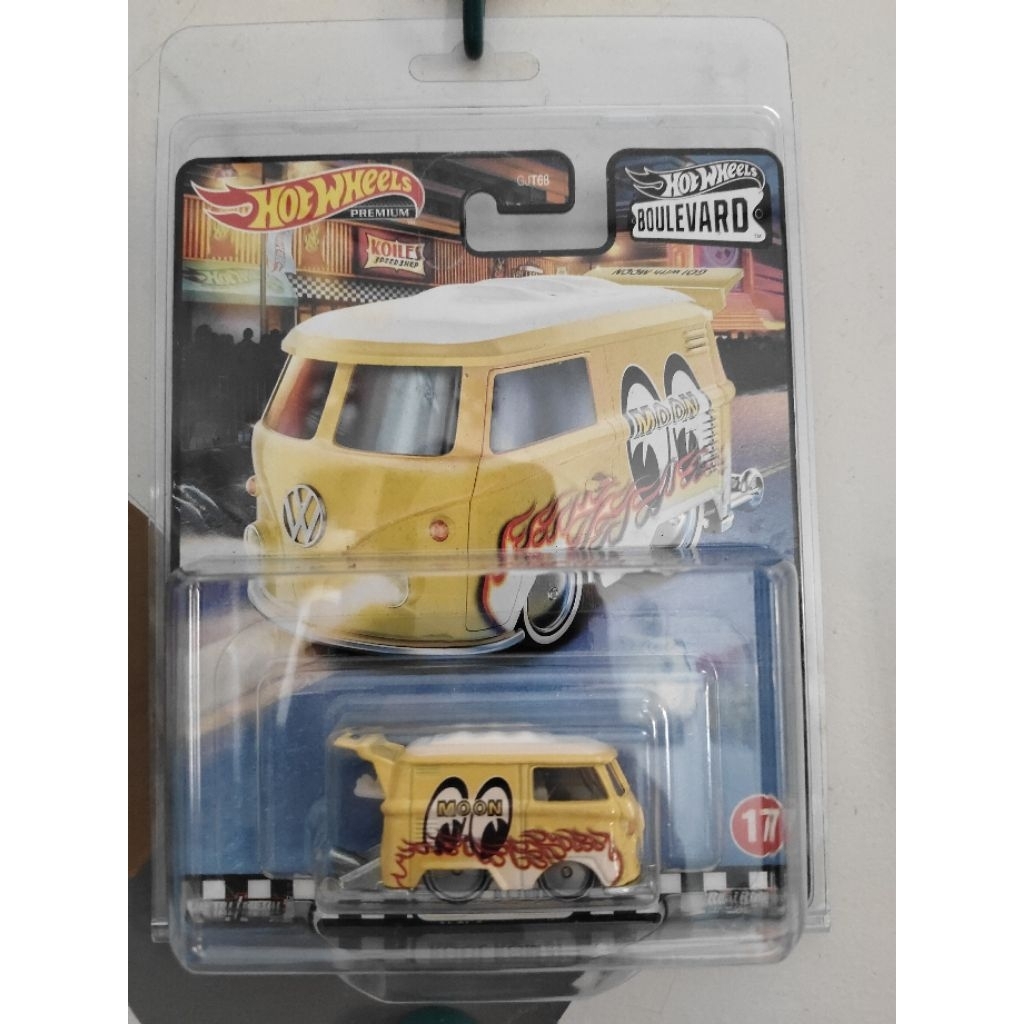 hotwheels vw T1 kool kombi moon Boulevard