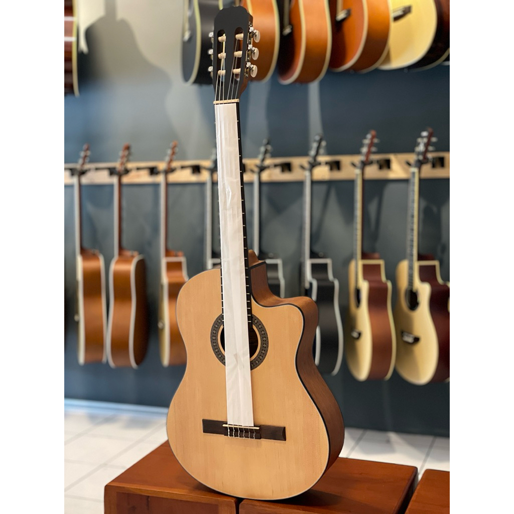 Gitar cowboy original CGC 100 NA