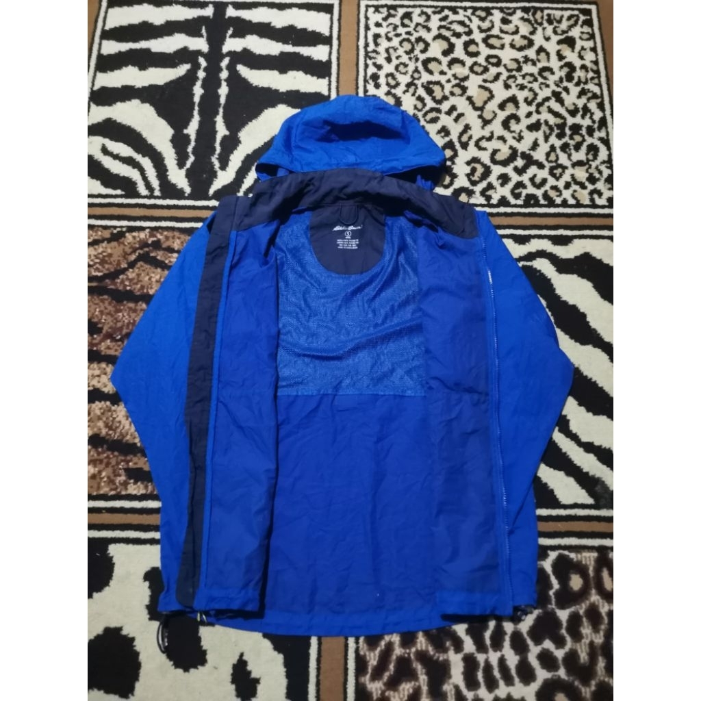 Jaket Outdoor Eddie Bauer