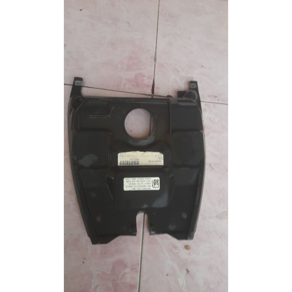 cover tangki suzuki skydrive
