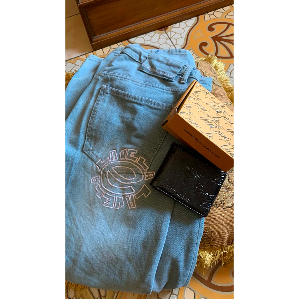 esow light blue
