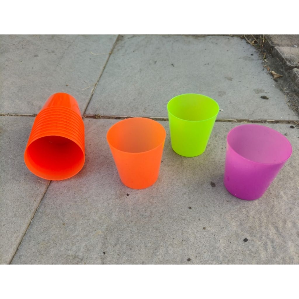 GELAS JAMU KECIL PLASTIK 12PCS/1 LUSIN